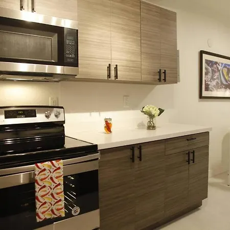 Apt 3 Miami Designer Apartment In The Upper East-Side Exterior photo